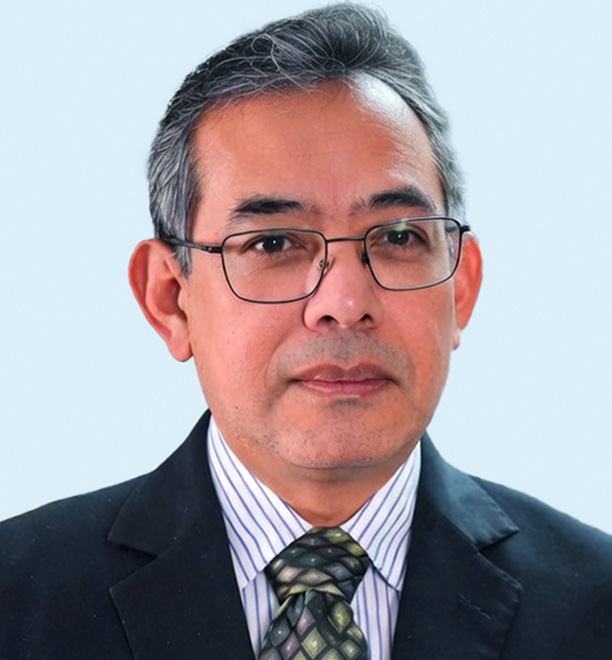 Viceministro Doctor Edgar Rolando González